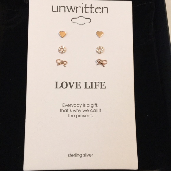 NWT❣️”Unwritten” 3-Pc Set Stud Earrings - Picture 4 of 4